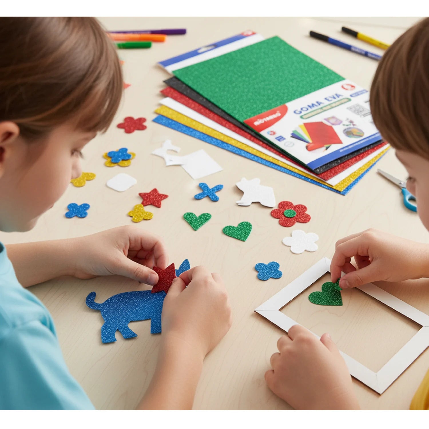 goma eva con adhesivo