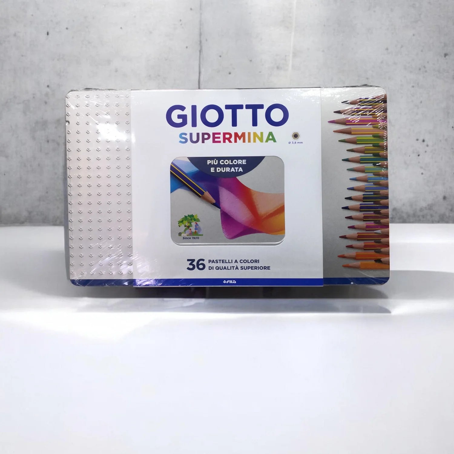 giotto en caja de lata